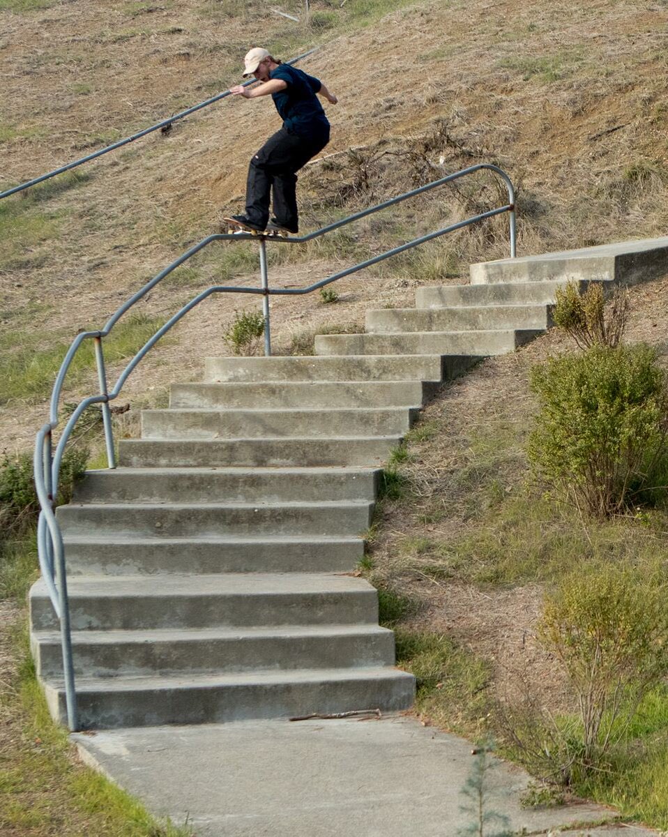 Bonesbearings's tweet photo. #JamieFoy did this second try! Video part for @thundertrucks dropping tomorrow. #TheLeaderInControl #SOTY https://t.co/8fNKnZJ6Gc