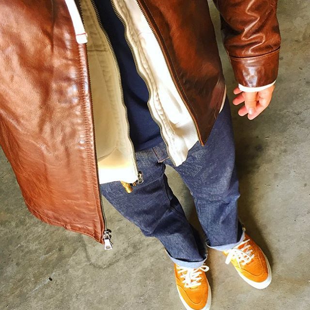 hapsxo's tweet photo. I bomb atomically // #👐 #leatherbomber #sf #sfstyle #ootd #outfitoftheday #outfitfromabove #povoutfit #lookingdown #dailystyle #stylegram #mystyle #kotd #kicksoftheday #streetstyle #styleblog #wiwt #wdywt #vans #ourlegacy #halfcabs #onfeet #strictlyw… https://t.co/PL2rAa5aIf https://t.co/mThn9YSVa1