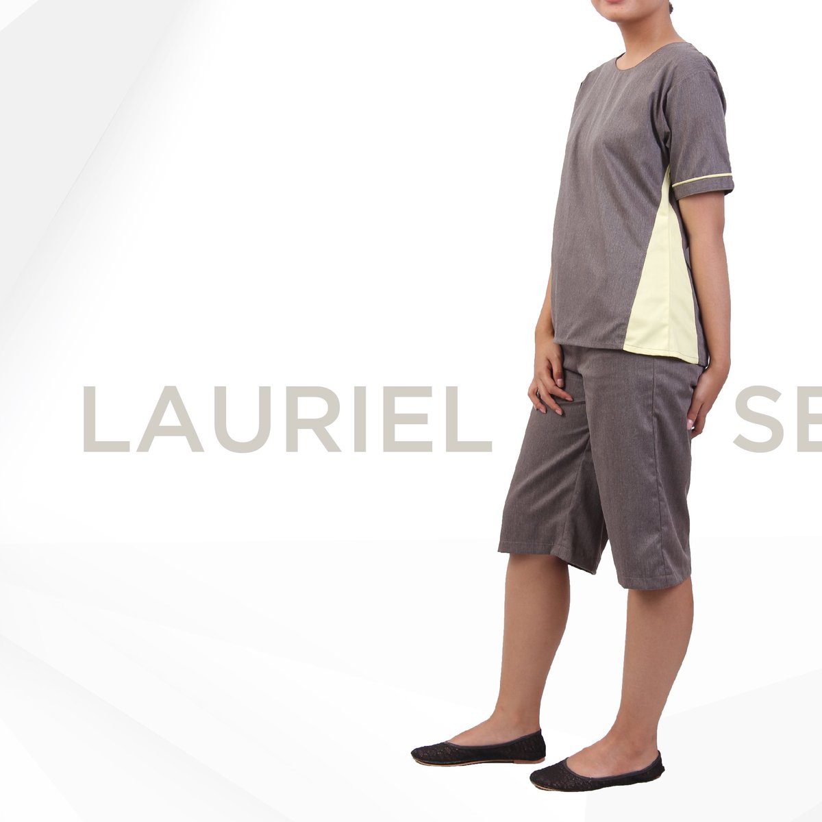 my_uniform's tweet photo. Wearing Laurel Gresia is the best way for nannies to work more easily and pleasantly. Order now by contacting our CS. https://t.co/cfKhMDecTl