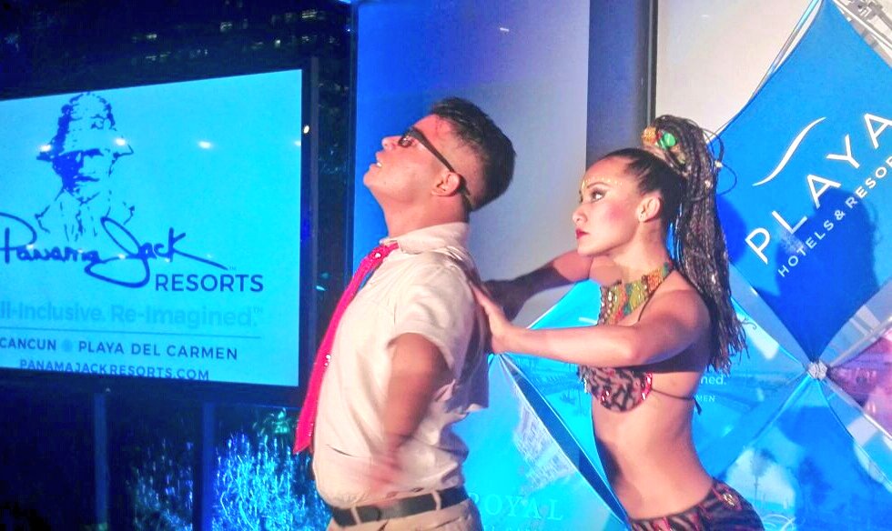 NexosTuristicos's tweet photo. #PlayaFriends #PlayayAmigos fue la temática en la que @PlayaResorts mostró las novedades 2018 de sus propiedades en #México y el #Caribe como @PJResorts @HyattZivaCancun @HyattZilaraCanc ante #AgentesDeViajes #Touroperadores #CasaDeIncentivos y #PrensaTurismo destacó @wallymex https://t.co/KEhZARMdTG
