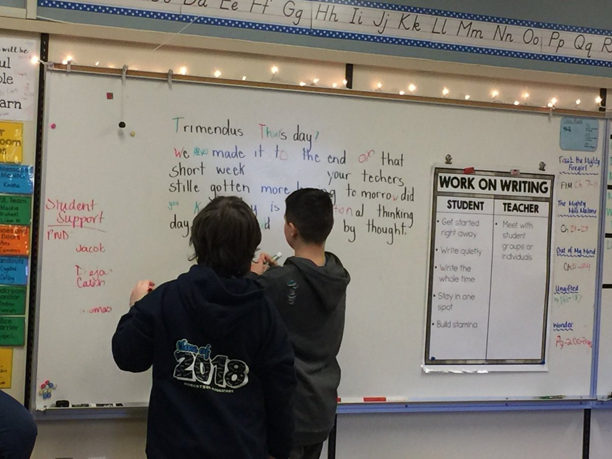MarissaFDespins's tweet photo. Morning Message is going strong at Robertson Elementary!  Such an engaging literacy routine! #sd33learns https://t.co/XfwaZuHkcf