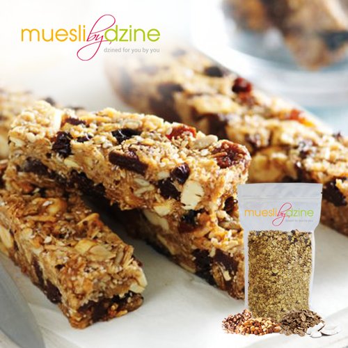 mueslibydzine's tweet photo. Try this delicious coconut and chia muesli bar recipe with our original granola base. Only 7 grams of sugar per 100 grams! We added some freeze dried banana to it and it's out of this world: https://t.co/t2q5Yrz6EQ #RecipeDzines https://t.co/r5JHQGuSqt