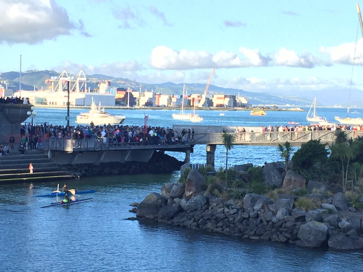 maryh's tweet photo. Waiting for the Waka - hoping we have a good possie #nzfestivalopening https://t.co/C1FZCrqAgl