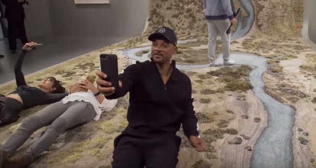 Melbourne's tweet photo. Gettin jiggy wit it... We were about to say thanks for visiting Will Smith, but nah, forget it, yo holmes smell ya later. Watch: https://t.co/343yd9fVlH https://t.co/wpfEkGJkbt