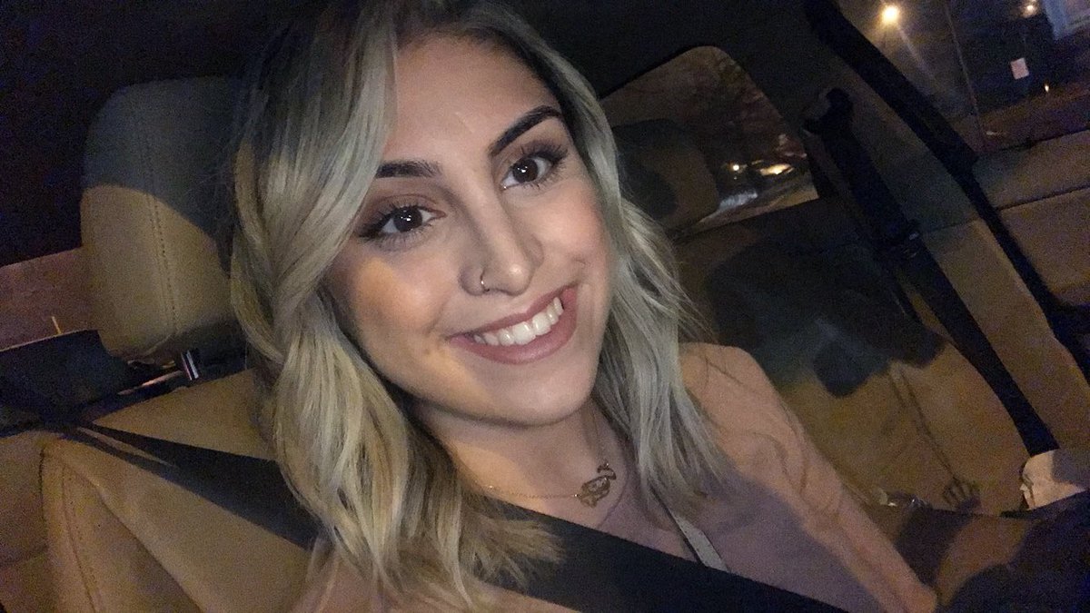 SassyyM's tweet image. You’re favorite blonde Arab 💁🏼‍♀️ #FreshColor #Finally