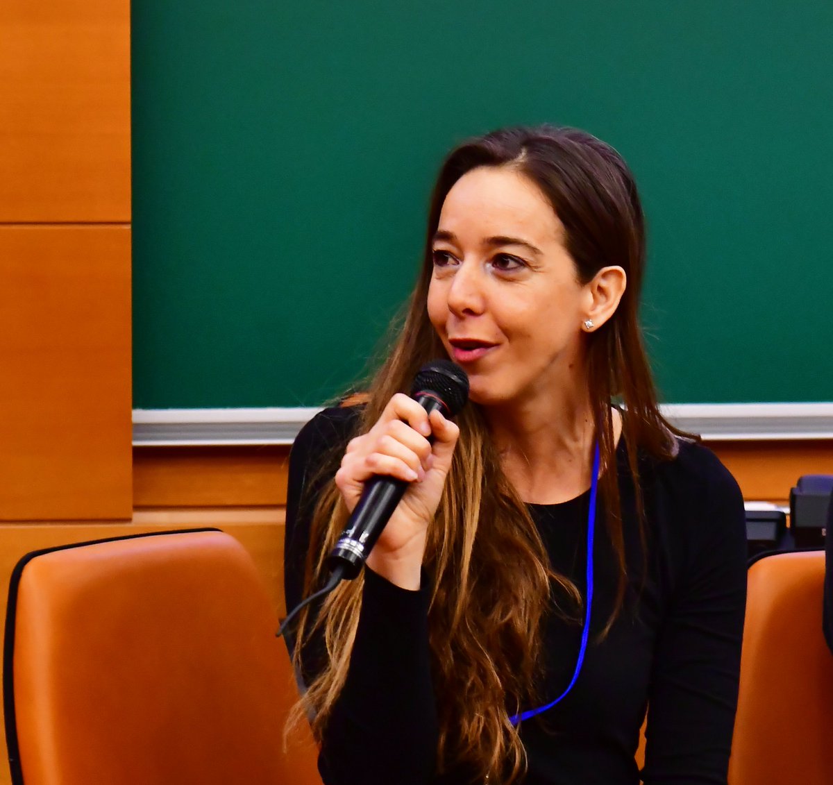 "Being responsible is the only way to become profitable." -<a href="/CarlotaPiAmoros/">Carlota Pi Amorós 🇺🇦</a> of <a href="/HolaLuzcom/">Holaluz</a> in a Panel discussion on Responsible Value Chain, Consumer Goods, and Energy at #iesedgdw <a href="/iesebschool/">IESE Business School</a> #globalgoals