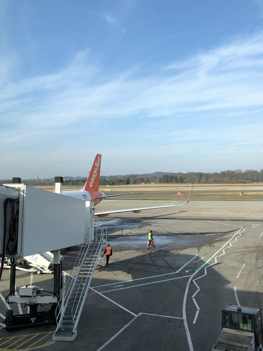 KirktonPS's tweet photo. Our @easyJet plane has arrived. Soon the #KirktonKelpies will be boarding for the #HYDRODYNAMICS @FLLUK Final in Bristol #GoLEGO https://t.co/jEoDAaK6qc