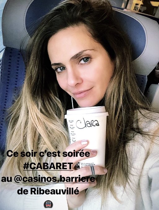 Ce soir c&rsquo;est soir&eacute;e #CABARET au #barriere #casino #barrierederibeauvill&eacute; ! #humour #chant #magie #poledance<a href="/tag/cabaret"class="tags">#CABARET</a><a href="/tag/barriere"class="tags">#barriere</a><a href="/tag/casino"class="tags">#casino</a><a href="/tag/humour"class="tags"><span>#humour</span></a><a href="/tag/burlesque"class="tags"><span>#burlesque</span></a><a href="/tag/poledance"class="tags"><span>#poledance</span></a><a href="/tag/magie"class="tags"><span>#magie</span></a><a href="/tag/chant"class="tags"><span>#chant</span></a>