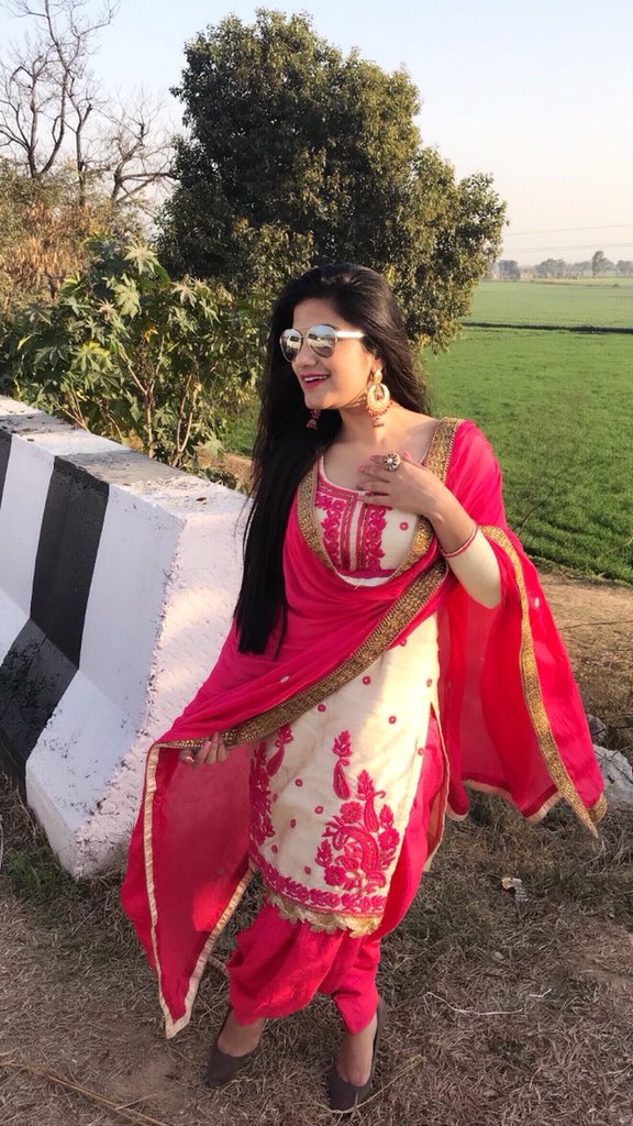 KaurBmusic's tweet image. 🔥🔥🔥