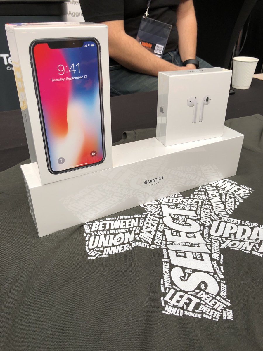 getdatarow's tweet image. Today’s game Trivia! Winner will get an Apple Watch Series 3! Visit #teamsql boot at 13.30 and join to the game!