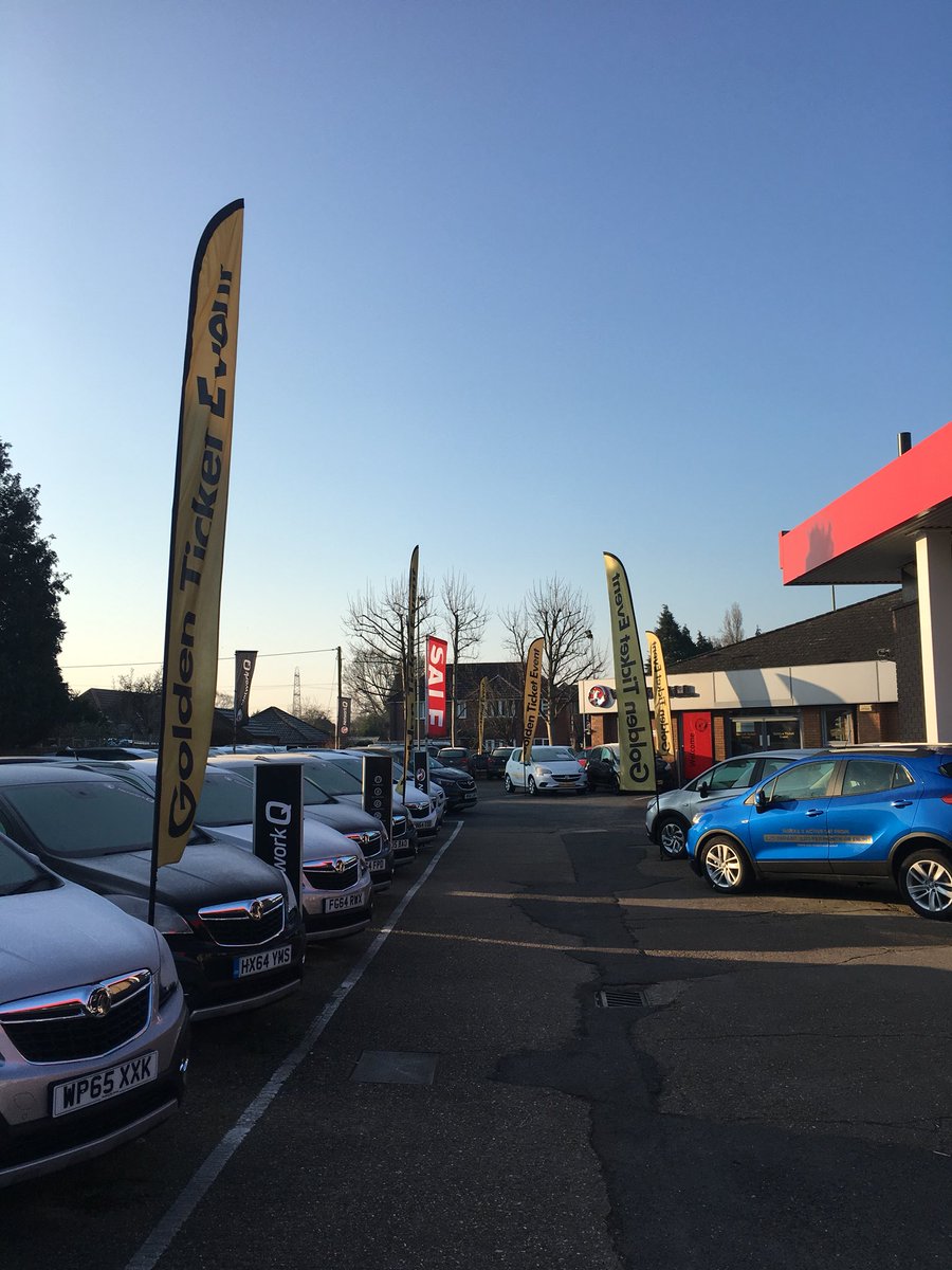 It’s a frosty start here at Picador Vauxhall for our #goldenticket @_RhinoEvents #Deals #automotive