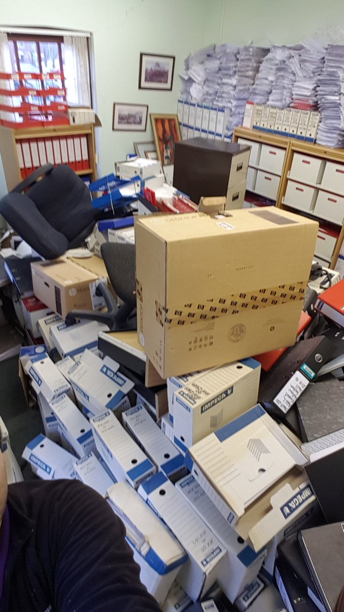 cityjunkltd's tweet photo. Are you ready for a clear out? @cityjunkltd we can clear your office / document store , This paper is now toilet roll 👍♻️ #Recycle #secure #disposal https://t.co/jQDmuk0KYE