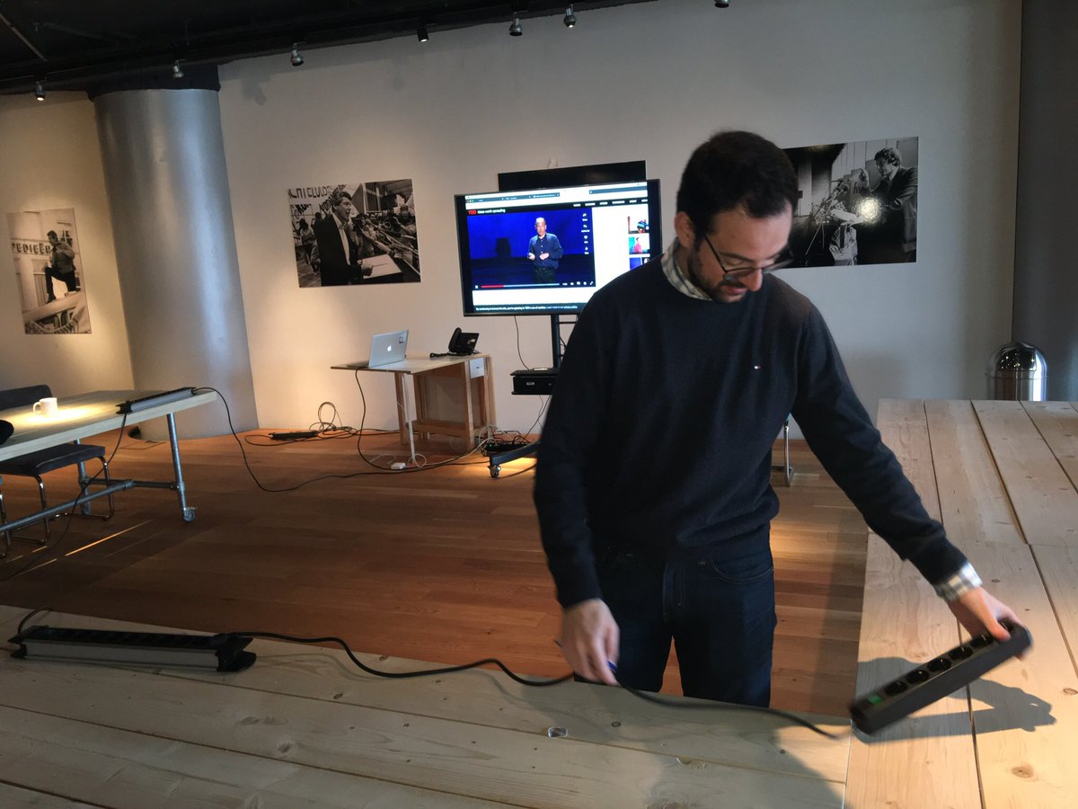 rlzijdeman's tweet photo. Last minute prep for our CSV to Linked Data workshop hosting CoW. @albertmeronyo fixes the hardware, while @timberners_lee ‘s @TEDTalks provide inspiration in the background. #rawDataNow @CLARIAH_NL @IISG_Amsterdam https://t.co/ZFse4AhsUp