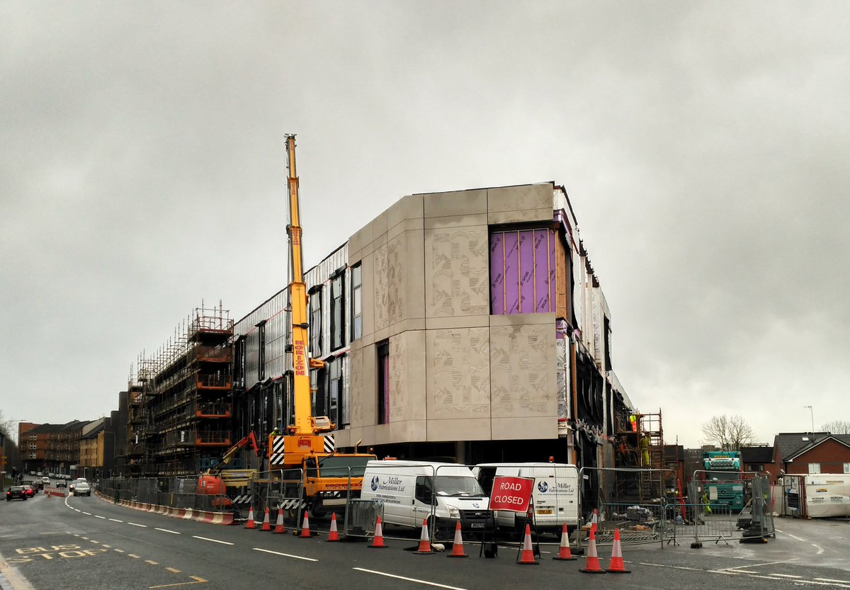 KarenP_PagePark's tweet photo. Art work panels by @bespoke_atelier in place at our Woodside Health Centre. Building looking good. Well done @morgansindall! https://t.co/C1bJLx9ort