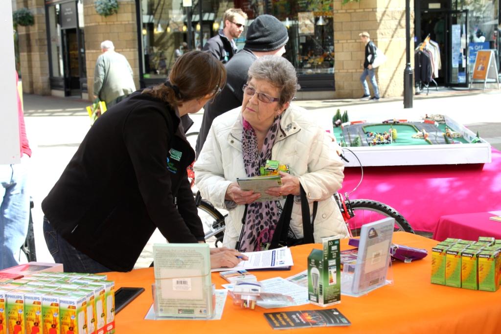 Join the Affordable Warmth Partners today from 10am at the Dundas Shopping Centre <a href="/DundasShopping/">DundasShopping</a> to find out about reducing fuel bills and keeping warm at home #fuelpovertyawarenessday