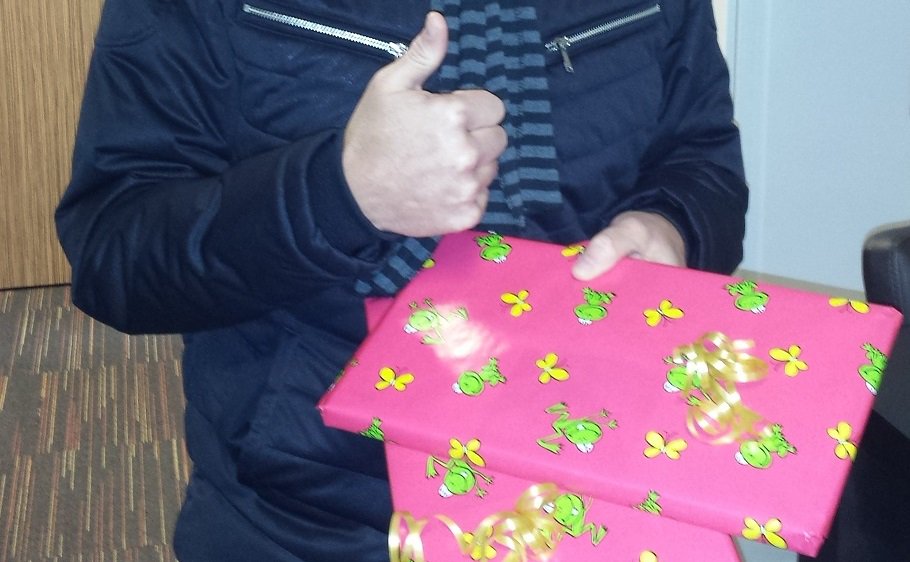 PDCUden's tweet image. Wat een verrassing: medewerker brengt een bedankje voor casemanager  Inge en bedrijfsarts Irma voor de goede hulp tijdens zijn herstelproces. Werkgever blij én medewerker blij!