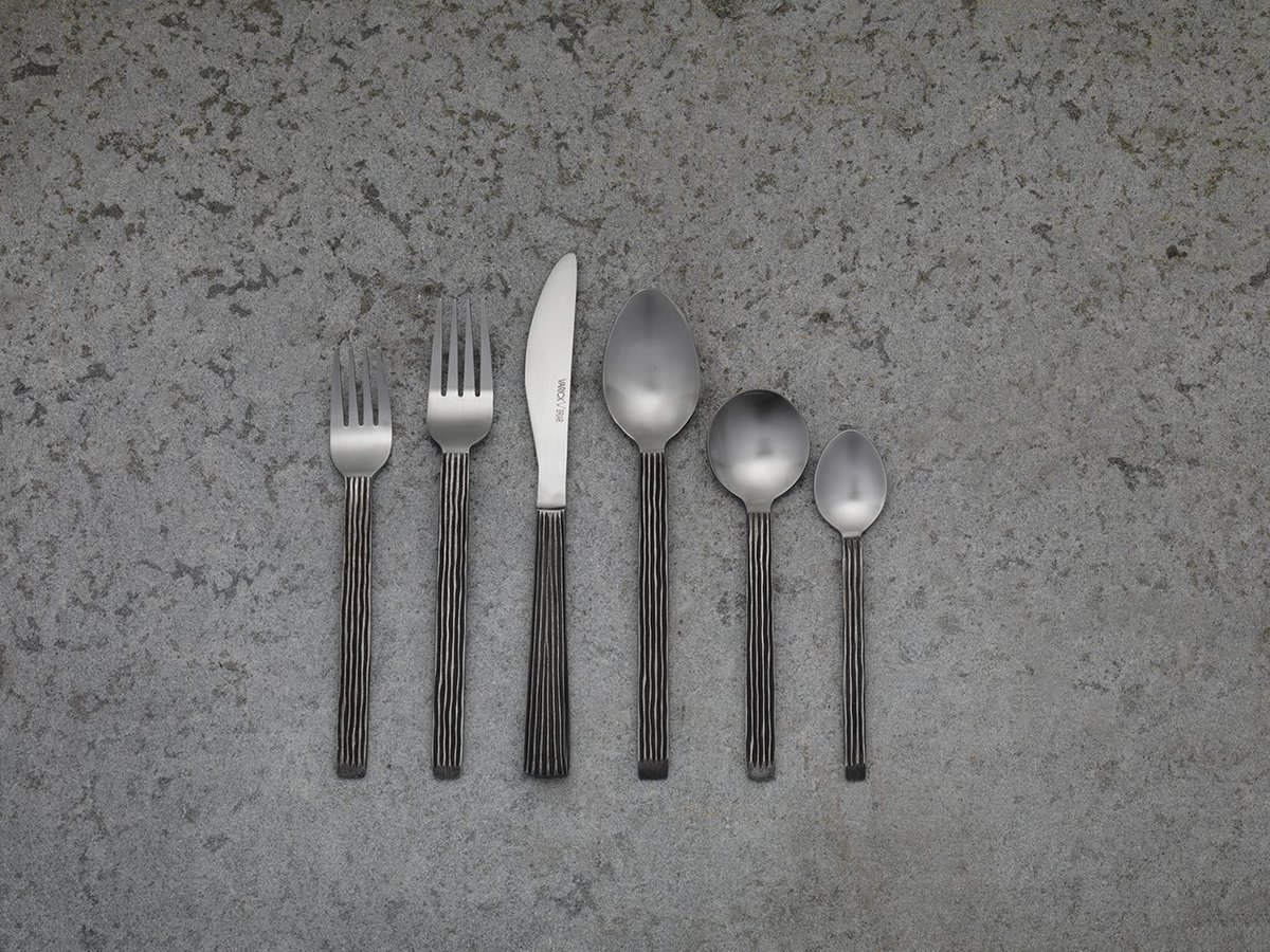 SteeliteEMEA's tweet image. Distressed to perfection, Briar features a weathered look that serves as a great compliment to your #CasualDining presentation - #newproductlove #madeforthetable steelite.com/cutlery/18-0-s…