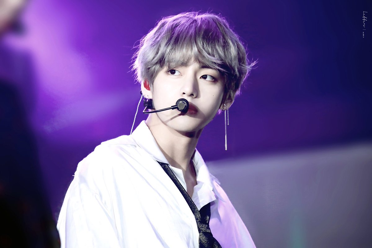 ehehttdm's tweet photo. 태형이 첫인상 : 댕댕이 애기호랑이 초코찐빵 현인상 : 세상에서 제일 섹시함 씨ㅣ바ㅏ바바라라압씨붖누진짜 힘들다 힘들어 김태형 계속 보다가 언젠가 기절 한 번 할듯 https://t.co/HgfbMvUS17