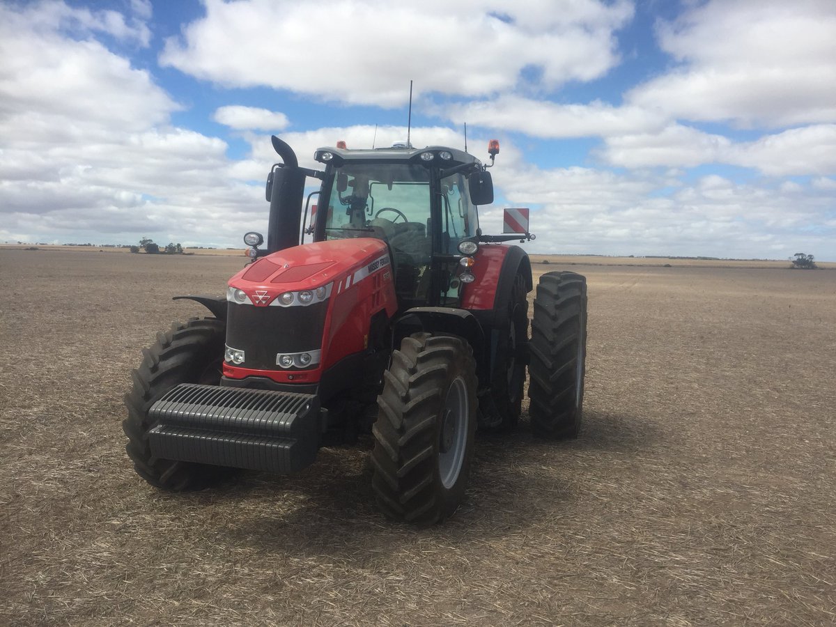 koch_ag's tweet photo. Been busy getting the @Trimble_Ag #gfx750 displays into tractors. https://t.co/rAVqfmrXrL