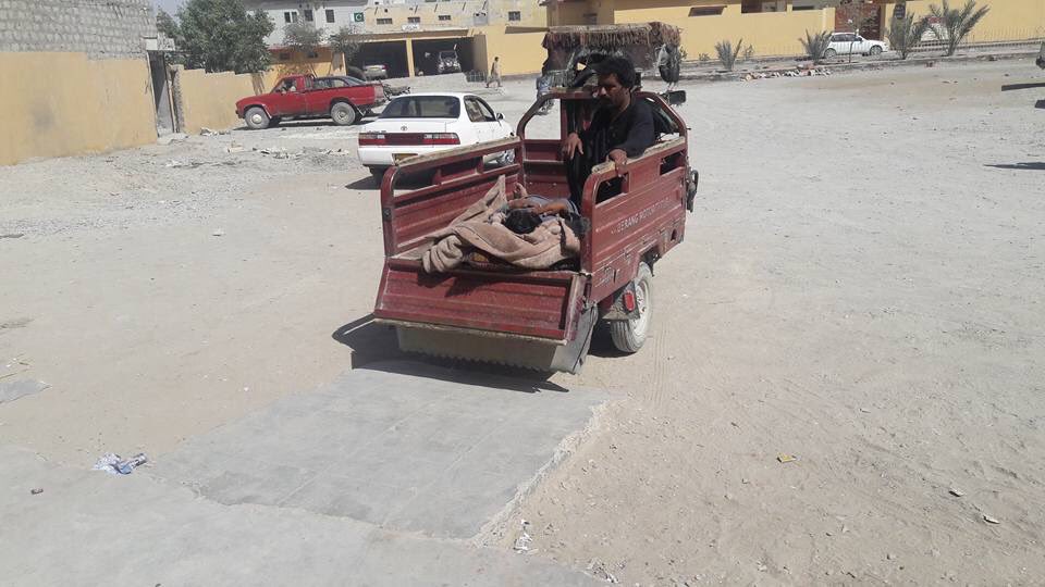 BNP_Office's tweet photo. Thank You Provincial Government of #Balochistan , Advanced in Health sectors, Developing #Panjgur District with its first #ChingChi Ambulance available 24/7 for the emergency patients. #Bravo Helath Minister https://t.co/yaOZkkUBvs