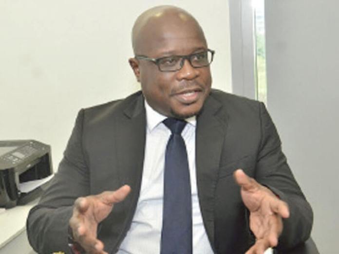 Illicit Trade is Very Lucrative for Smugglers, says Legal Director, BAT West Africa @tobaccoCtrl, @BATPress, @UpcurveC, #illicittrade, #tobaccosmuggling #fairandbalancedregulation #youthsmokingprevention daffodilsafrica.com/illicit-trade-…