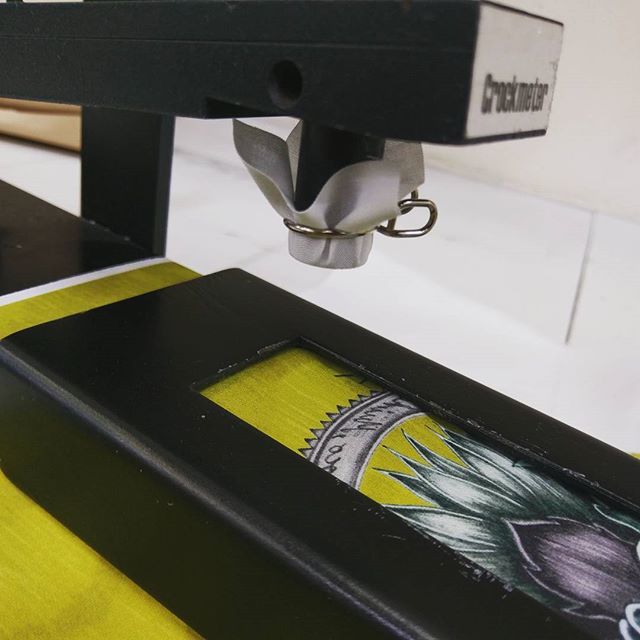 TextilesPremier's tweet image. Back to testing more of our printed fabrics #print #testing #printsamples #fabricsample #digitalprint #printbase #uk #premier #premiertextiles #polyester #pigment #crock #digitaltextiles #colour #bright #interiordesign #homedecor #fashion #woven #textiles #cloth #testlab  #f…