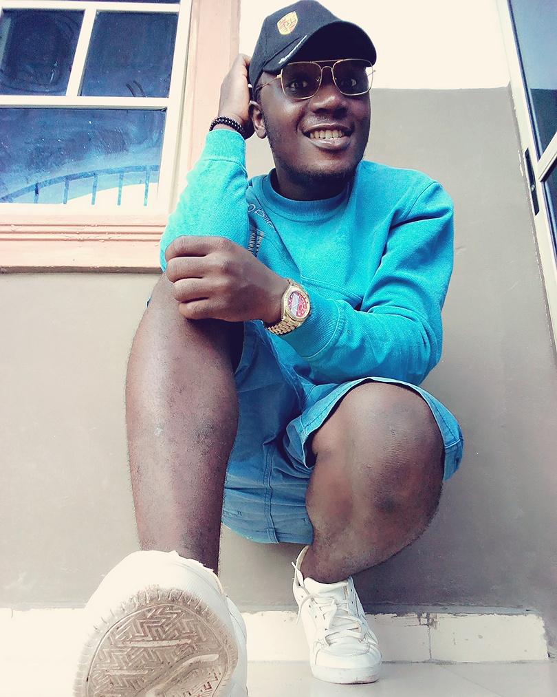 MarioIce4's tweet image. The smile when you got a credit alert to perform at the Heaven's party!!🍇🍇🍇
    Na only blessings I sight🎙