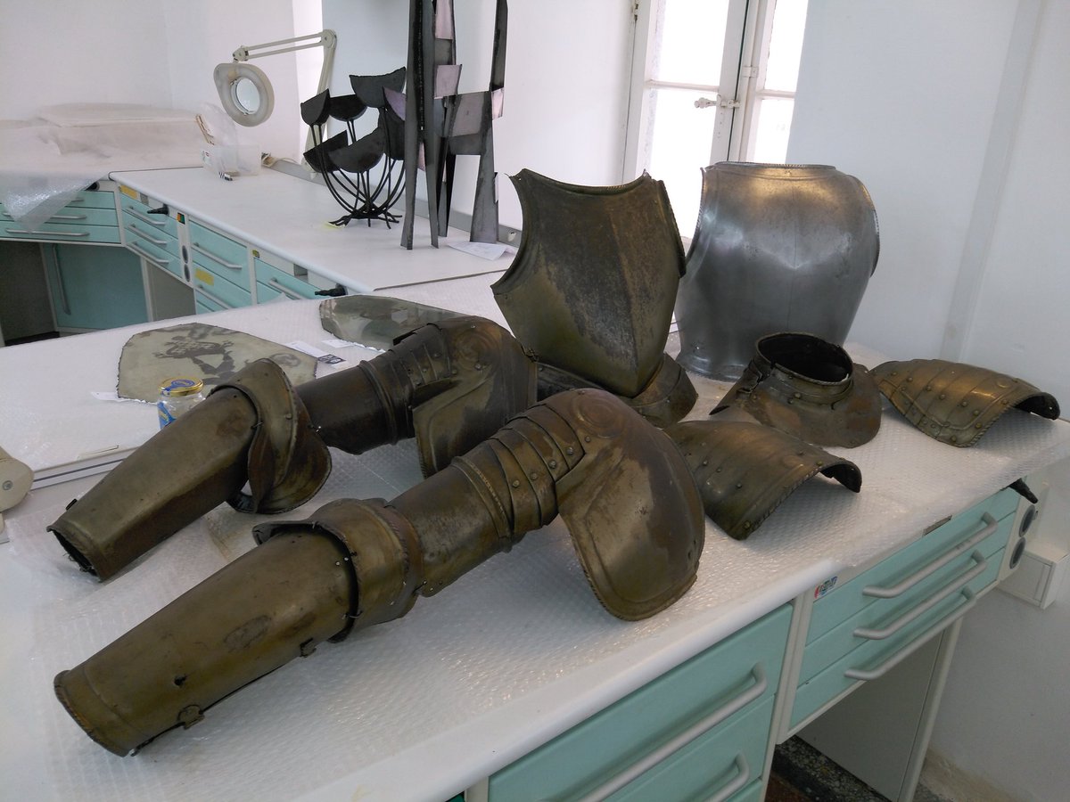 heritagemalta's tweet photo. Heritage Malta #MembersEvent #ConservationDivision #Objects #Glass #Metal #Stone #Conservation #Armour #Sciortino https://t.co/Ja2Bx9ywqs