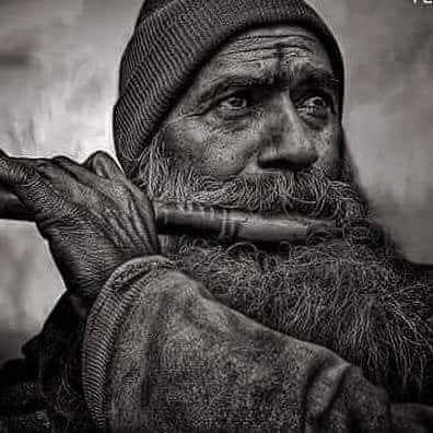 إذا صارت ذكرياتك أكثر من أحلامك فأنت لم تعد شابآ '