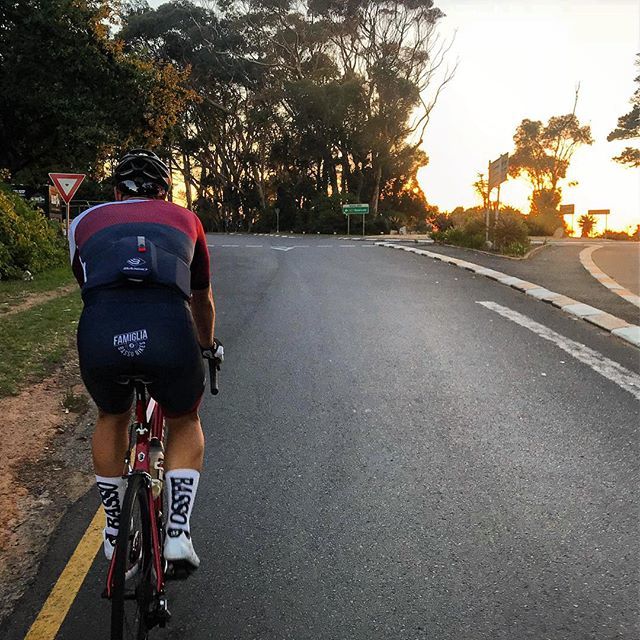 wearebikemob's tweet photo. Familglia. Itโs not just a word. Itโs a feeling of belonging.
#BassoBikes #FamigliaBassoBikes #Familglia #Family #MorningRoll #ForeverButtPhotos #SockDoping #GiroTechlace #Ride100Percent #StackyGroupetto #InsearchOfUp #EarnYourSunrise https://t.co/BFjAPb62b9 https://t.co/XoWOWQUWDb