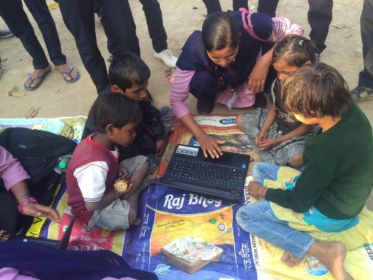 AnandICT4Dev's tweet photo. At #Thethar Kocha #slum area in #Ranchi, #Jharkhand. https://t.co/FQKY21J8Yw