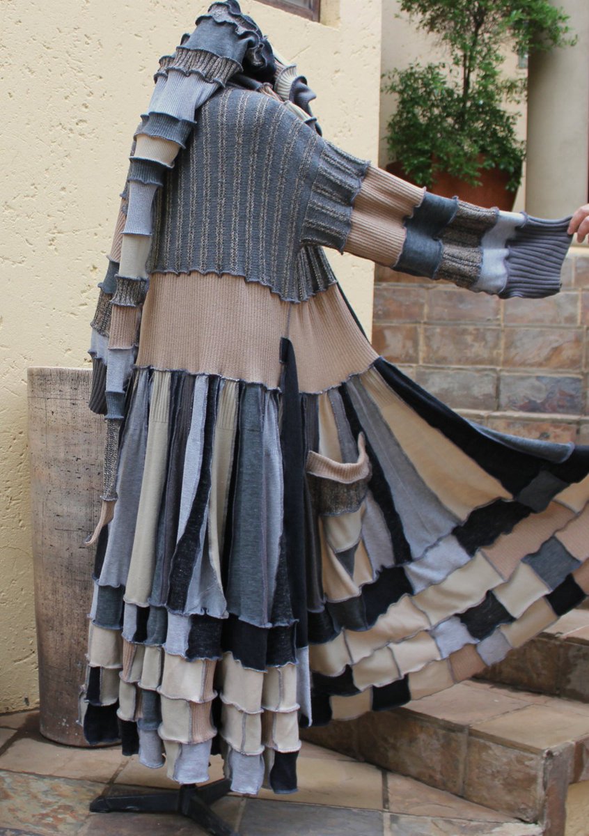 kennainafrica's tweet photo. Katwise sweater coat ,  Katwise inspired Coat , Winter coat , Long s… https://t.co/MYfgZSuQ5M #Etsy #KatwiseInspired https://t.co/xYkrHD03x2