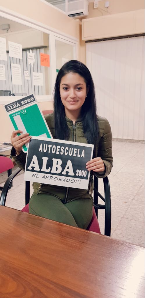 autoalba2000's tweet photo. Buenas noticias!!!! Muchos aprobados!!! https://t.co/x34UPGuFqI