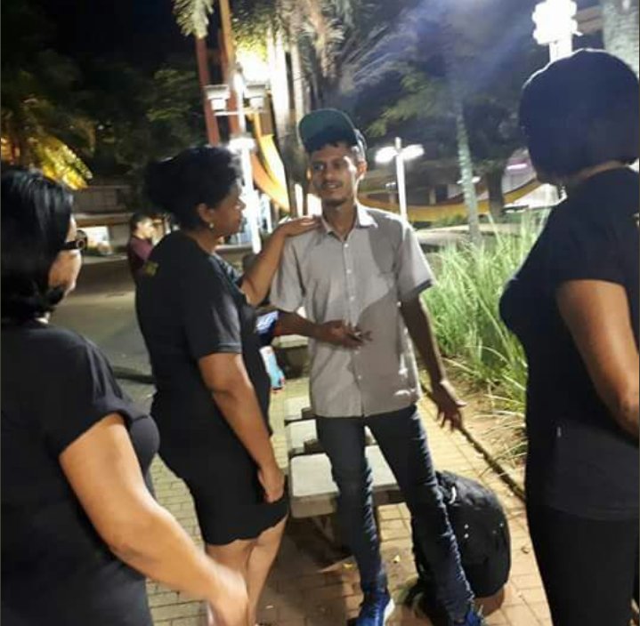 Ruubeens_'s tweet photo. DESAPARECIDO peço a ajuda do #BalancoGeral para ajudar a encontra-lo, sua mãe e sua familia estão desesperados, pf @RGottino @FaReipert ajudem, divulguem a foto dele no Ao Vivo, acredito mt na força q a @recordtvoficial tem. Agradeço desde já a tds q ajudarem https://t.co/JZf7g47Te2