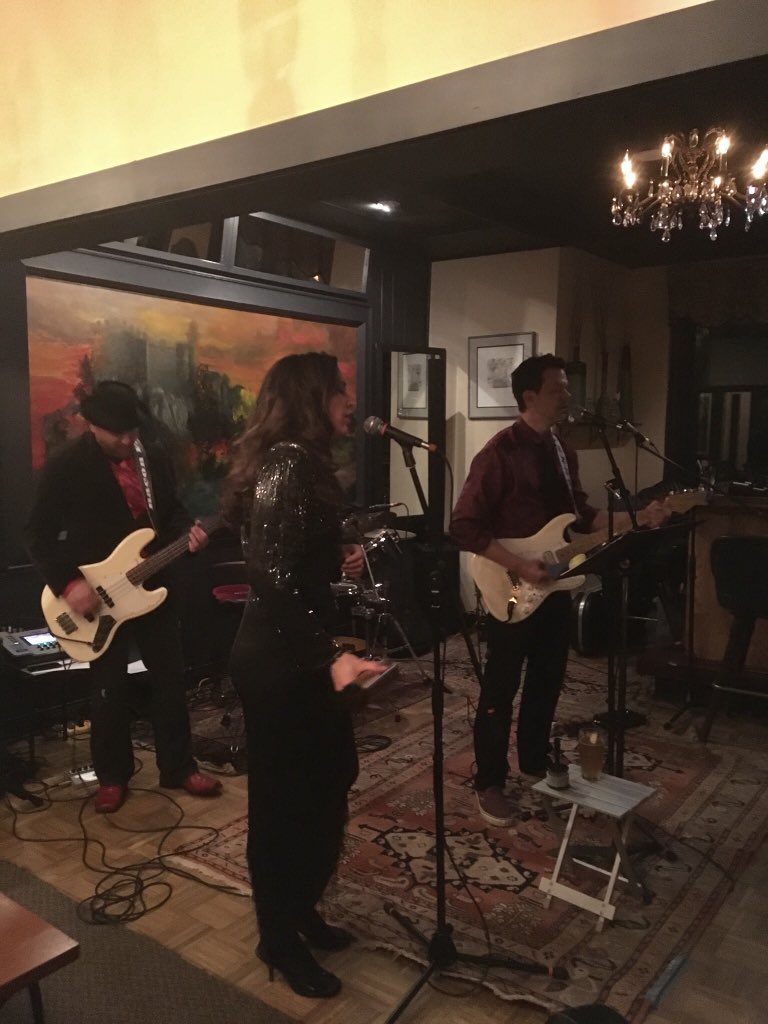 O2MBand's tweet image. We had a great time at our first show of the season at @sevenseaswi last weekend! Thanks for coming out!