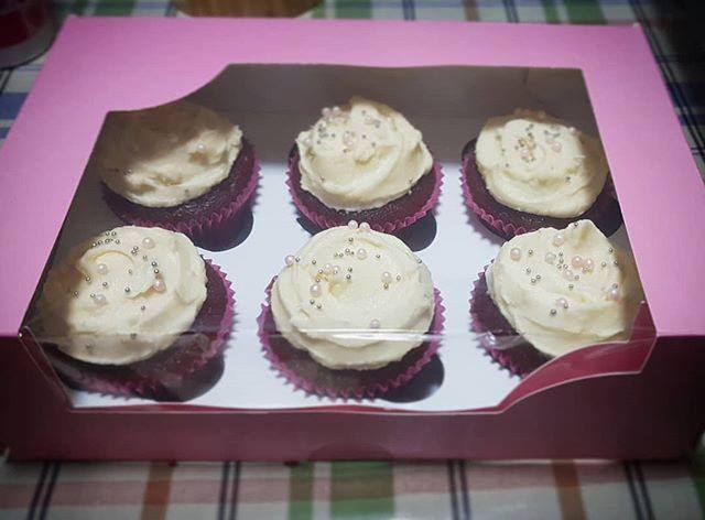 SweetnessPINK's tweet photo. Dilo con cupcakes 💕 #14defebrero #cupcakes #sweet #sweetnessPINK #diadelosenamorados #amoryamistad (view on Instagram https://t.co/yrpac6PKvX) via Facebook https://t.co/NdWboC6Z0f https://t.co/wbllKbwYai
