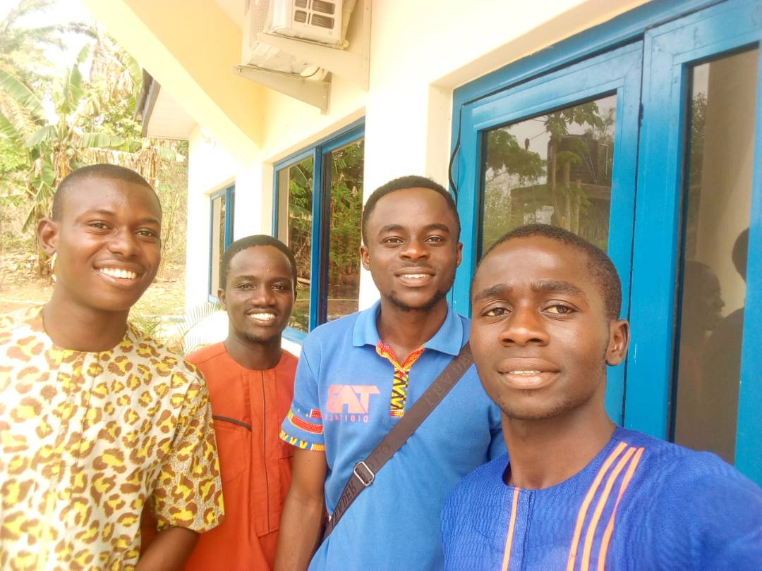 Adebowale Oparinu tweet media