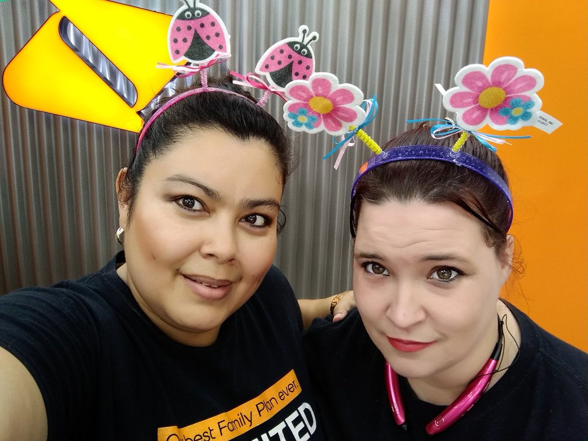 MML502NORMANDY's tweet image. MML502NORMANDY GIRLS WE ARE READY FOR FRIDAY EVENT 
@elterevanspg @erikabyerly281 @MassothMitchell @MMLWIRELESS
#HouTax18
#BoostNationEvent
#FridayMotivation
