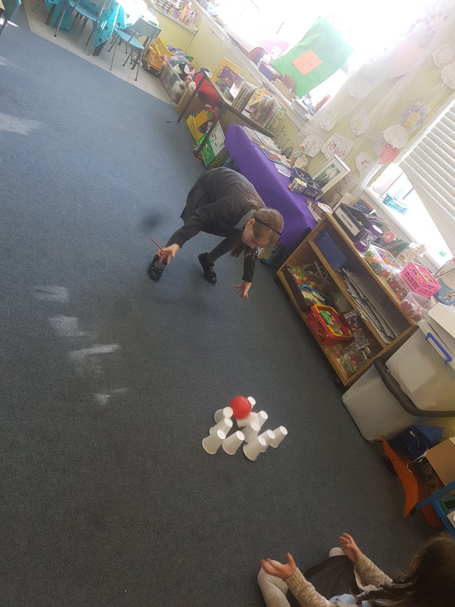 OLRprimary's tweet photo. P2/1 working their way around the stations today to record their answers for tally marks. #tallymarks #math #p2 #compositeclass https://t.co/KQQlr611vZ