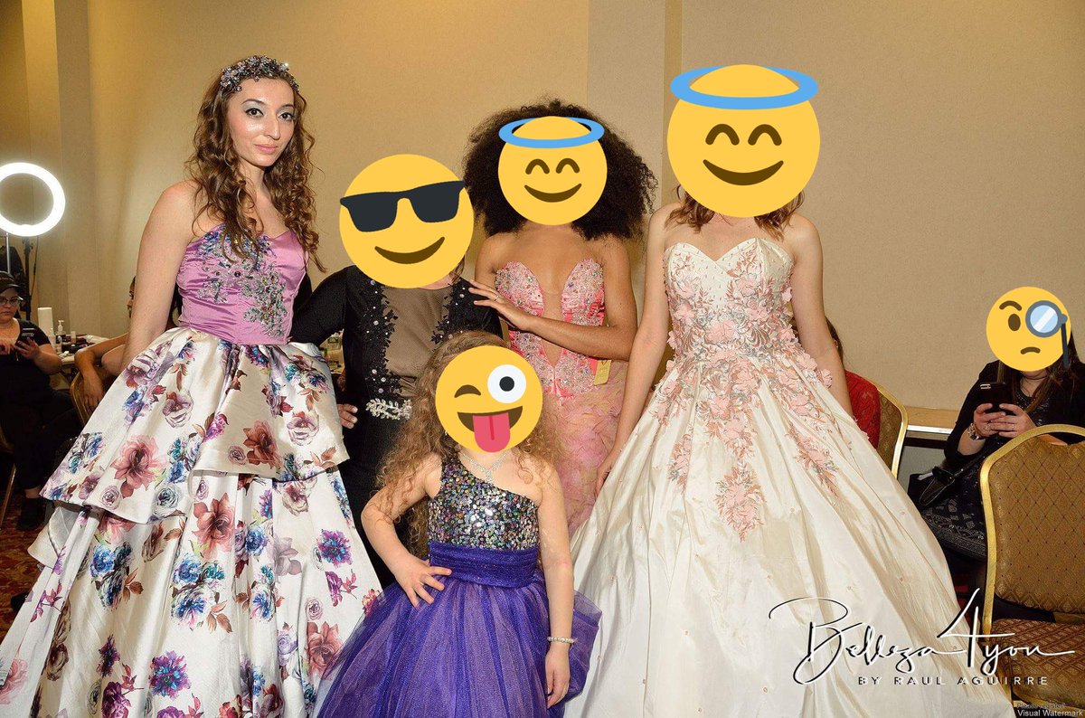 Flutesy's tweet photo. Practicing for my quinceañera! #flutesy #justsayin #callmeprincess #esds https://t.co/lXNZFWEbY7