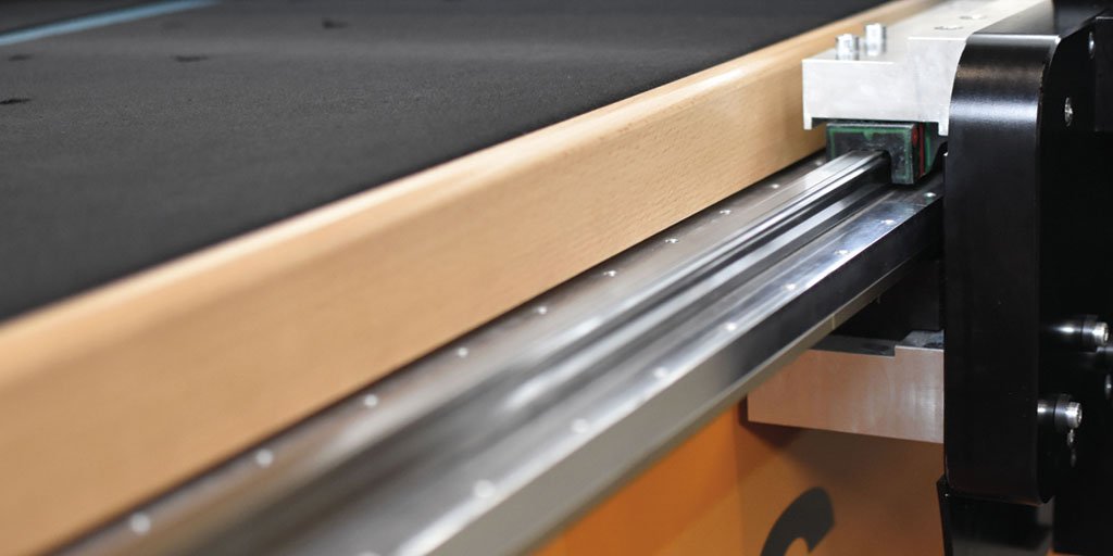 turomas's tweet photo. Need more speed, accuracy or reliability? Magnetic-driven cutting tables by TUROMAS since 2000 to boost your production.
#TUROMAS #glassmachinery #floatglass #magneticdriven https://t.co/xNulccT2Dd