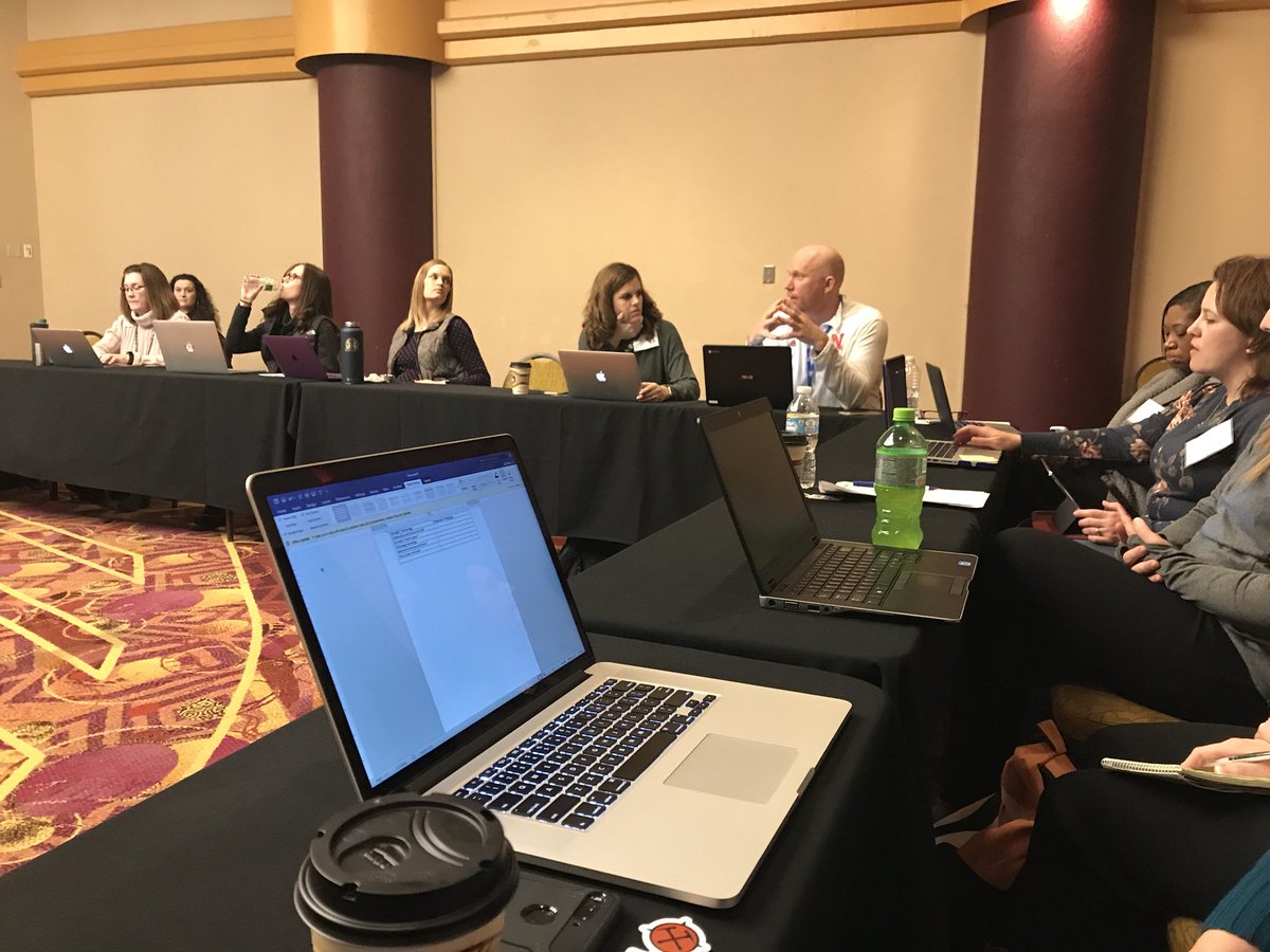 NebraskaDLA's tweet image. Sharing strengths and weaknesses with @jbormann3 to work on enhancing growth mindset. #masterlearner #personalizedpd #prodriven #NDLA18