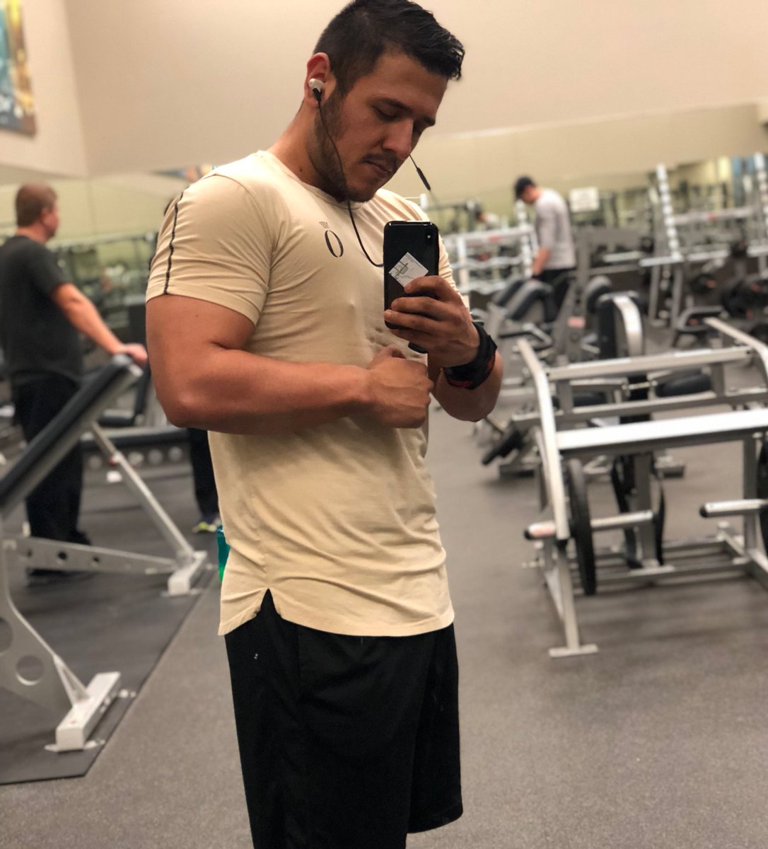 Cutbecerra's tweet image. Join the newest, baddest fitness clothing line in the industry. 
HERA x HERO
heraxhero.com 2953612
.
#fashion #style #lifestyle #bodybuilding #DoWhatYouCant #badass #flexfriday