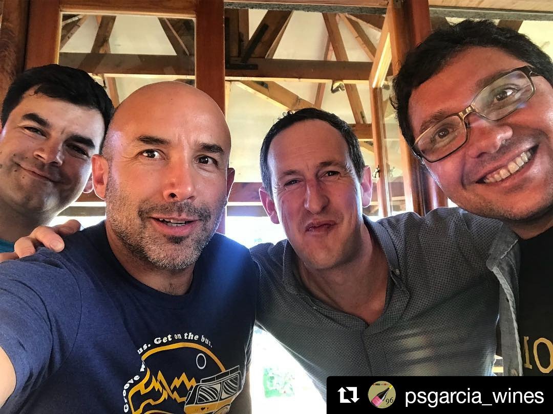 Catching up with Peter <a href="/wineschools/">Peter Richards MW</a> Richards in Curicó this week. "I like the sound of MOVI" he said 8 years ago. Much wine has flown since then