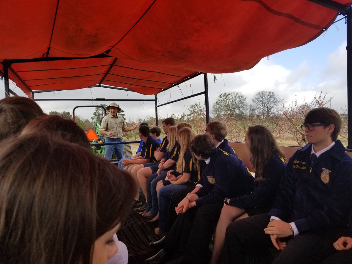 ChamnessAndy's tweet photo. Mr. Jim Pitts did a great job with the tour of the experiment station in Chilton county. https://t.co/mTFS8OMuV1