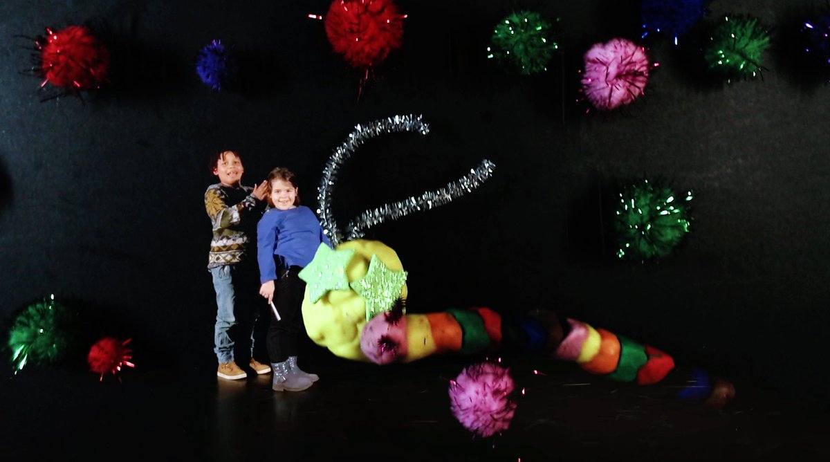 Découvrez les fabuleux effets spéciaux du Cirque Étoile, incrustés en stop motion lors de l'atelier Parismage #10 au CDA d'Enghien les Bains - buff.ly/2EJpDON