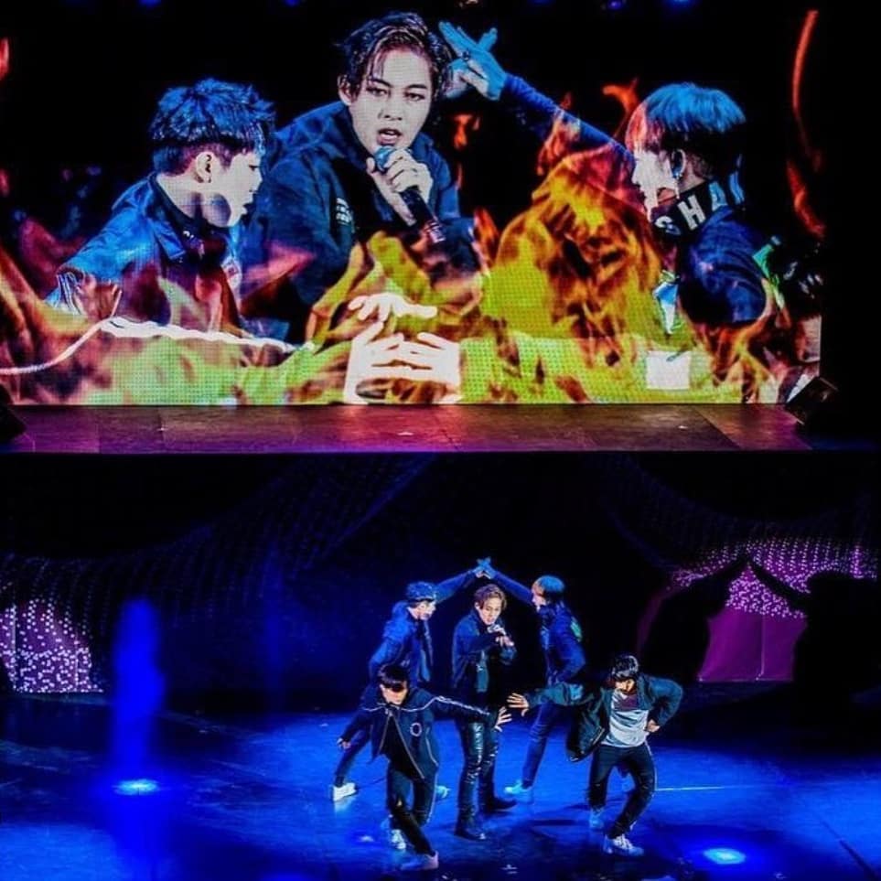 Lilya1T's tweet photo. @doconcert #kpop_king #asia_prince #Hallyu_prince #beauty_legend #flower_boy #4D_leader our only one love #KIM_HYUN_JOONG 👽👽#HENECIA_around_the_world_with_you https://t.co/sNKpZVhVdn