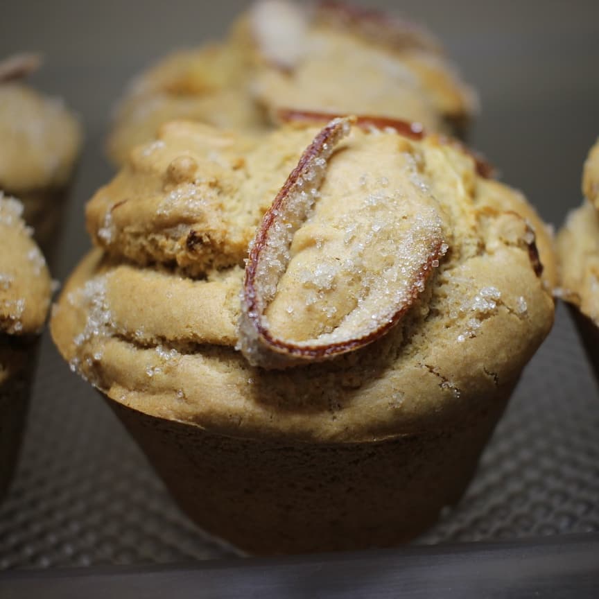 NorisMarket's tweet photo. #OrangeBlackberryGinger#VeganMuffin. HotBreakfast today is a Bacon,Egg&Cheese Breakfast Sandwich w/ Eggs, Onion, Peppers, Zucchini & Cheddar on an English Muffin.
On our menu today we have:
#PadThai, #Quiche, #CubanoHamSandwich, #Sushi of the Day, and #ThaiCurried #VegetableWrap https://t.co/7t3s6owp31