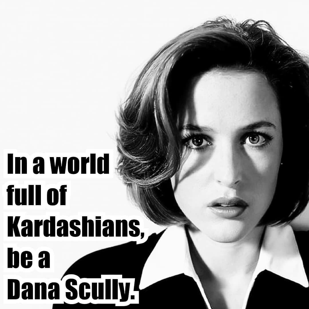  happy birthday to most favorite Dana Scully!! 