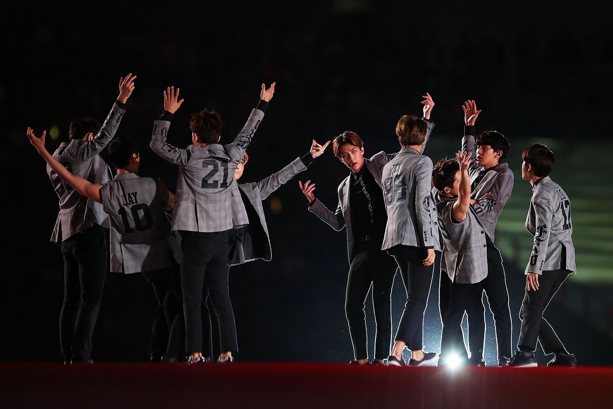 gangwon2024's tweet photo. 엑소, 씨엘 케��팝 전 세계에 알린다
이들과 함께 폐회식에 등장할 깜짝 스타가 있다

https://t.co/h62mg8uUD7 https://t.co/bo7m100AQf